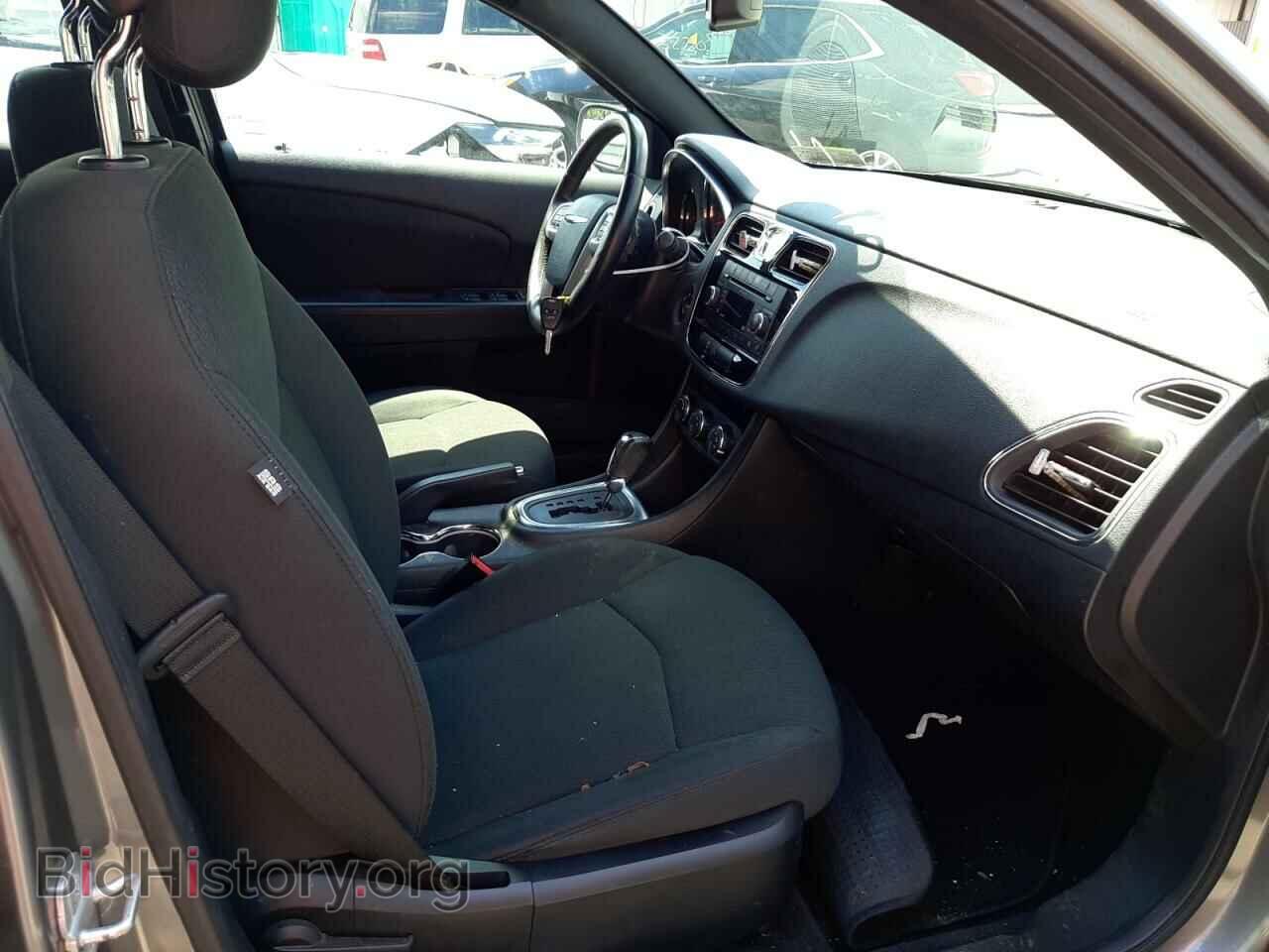 2011 CHRYSLER 200 - VIN: 1C3BC1FB0BN611705 - Фото 5
