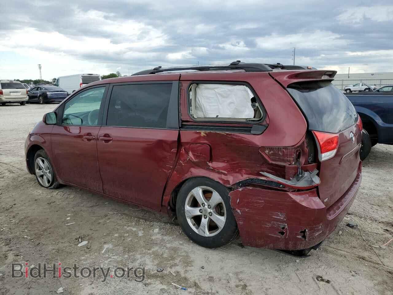 2014 TOYOTA All Models - VIN: 5TDKK3DC1ES442380 - Фото 2