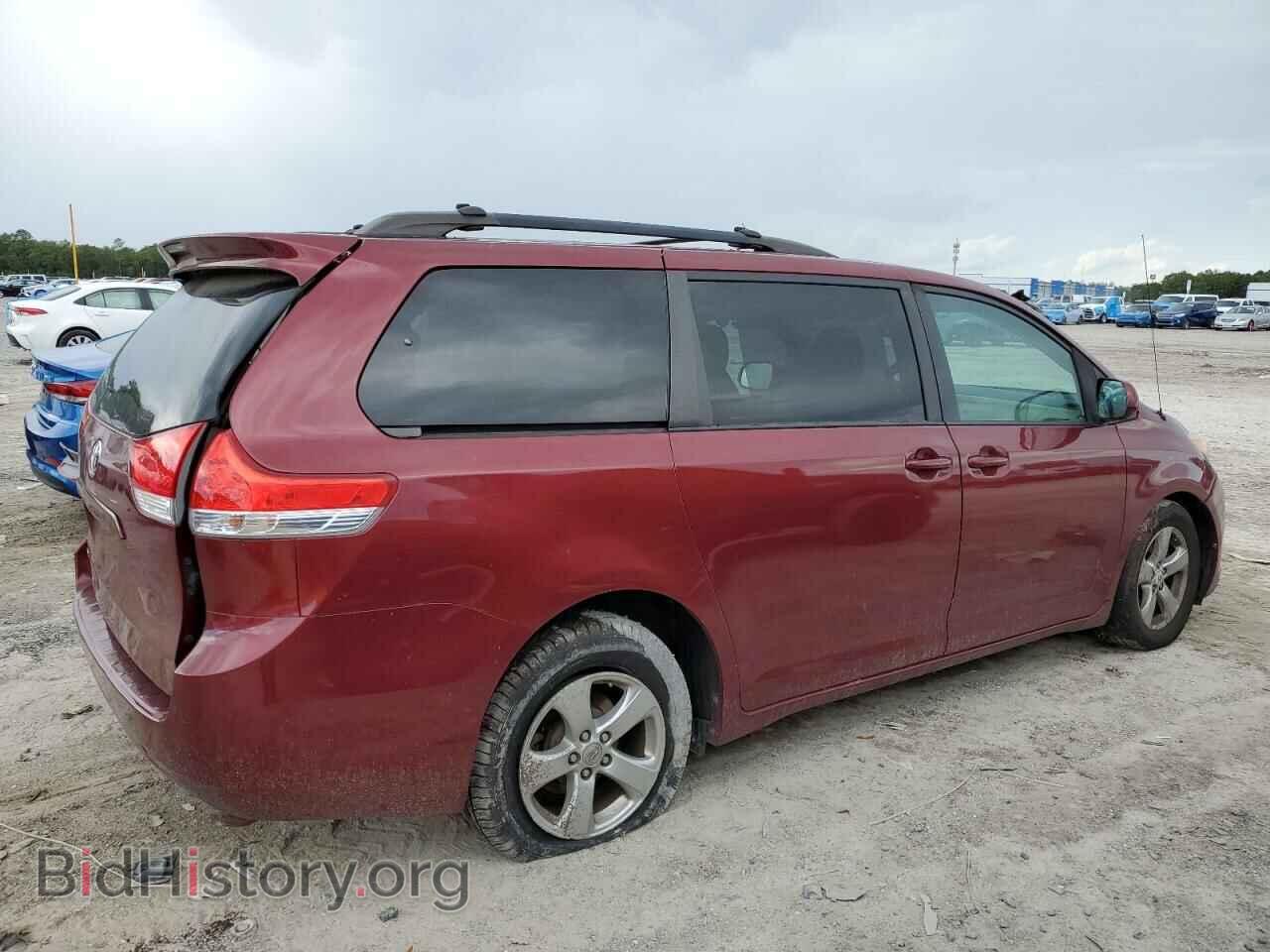 2014 TOYOTA All Models - VIN: 5TDKK3DC1ES442380 - Фото 3