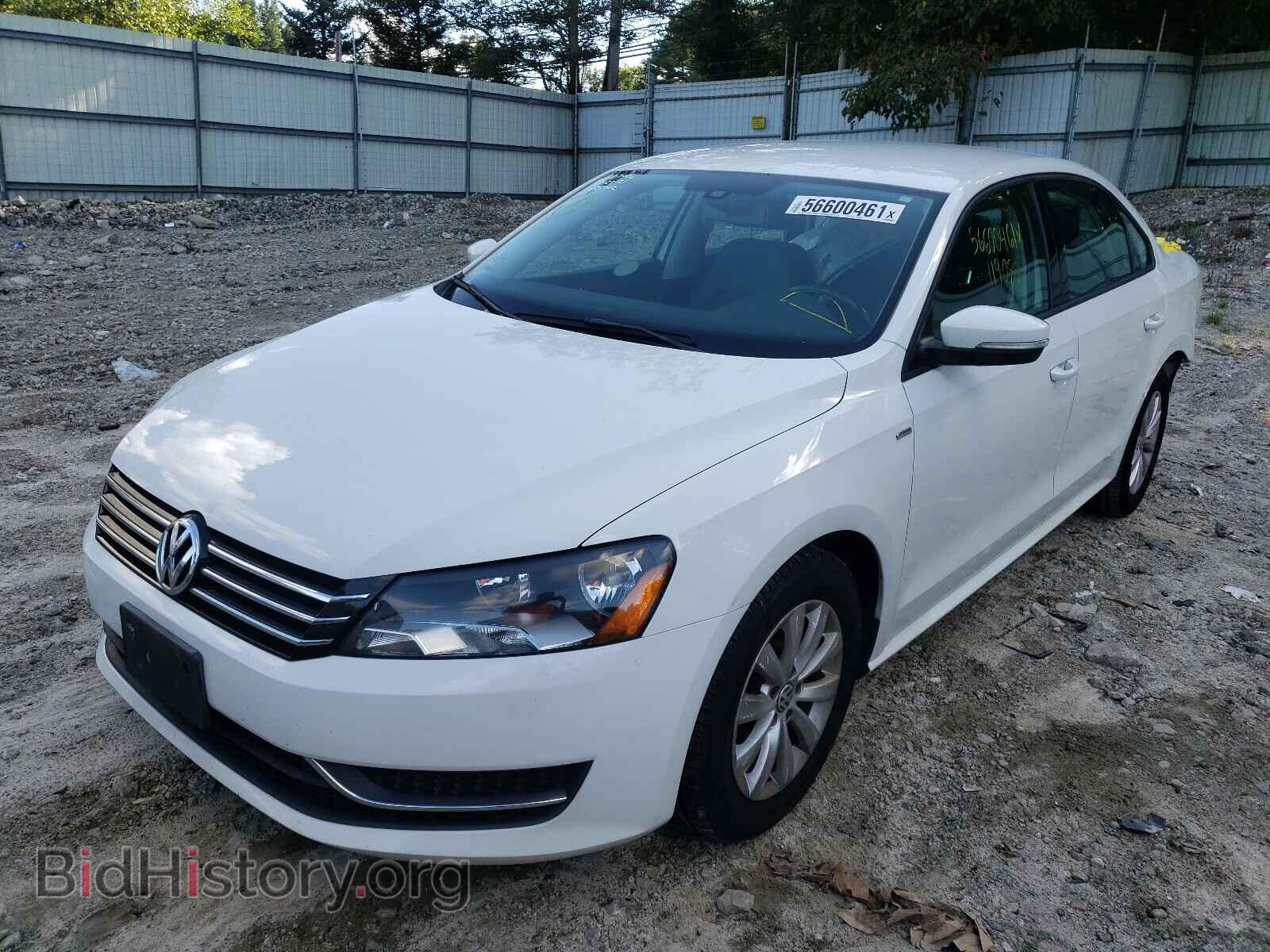 2015 VOLKSWAGEN PASSAT - VIN: 1VWAT7A31FC025202 - Фото 2