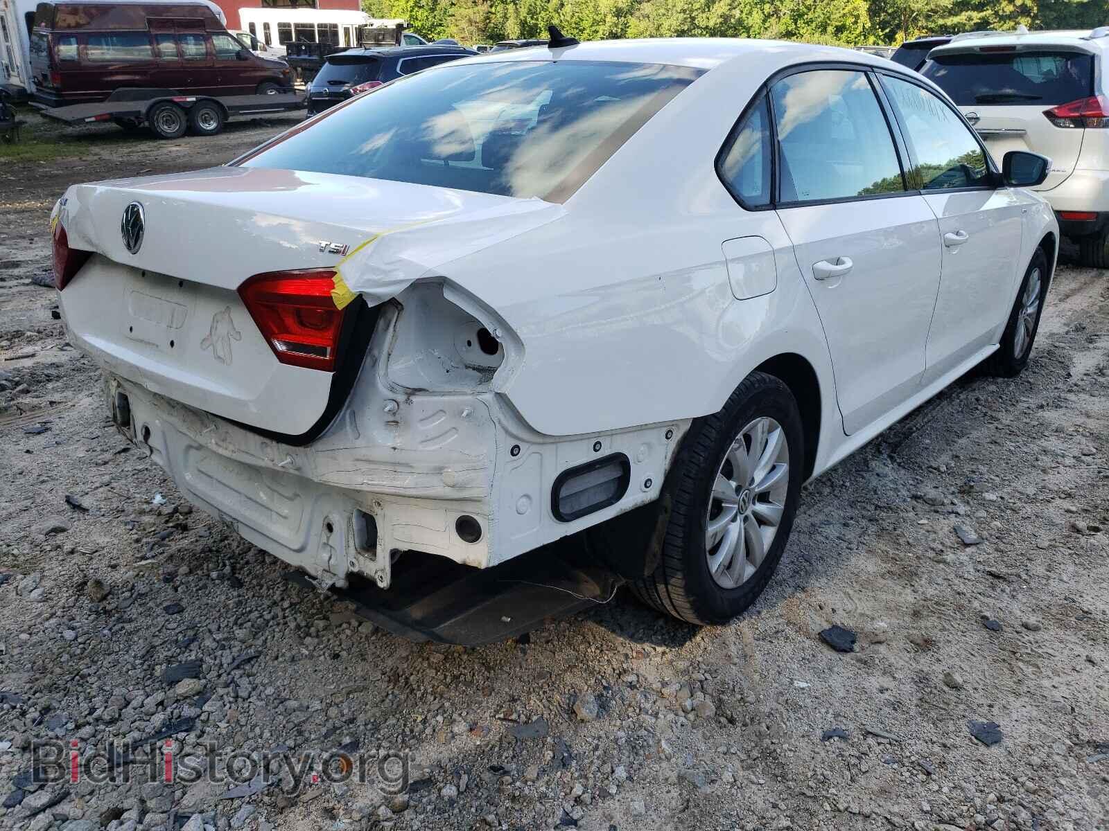 2015 VOLKSWAGEN PASSAT - VIN: 1VWAT7A31FC025202 - Фото 4