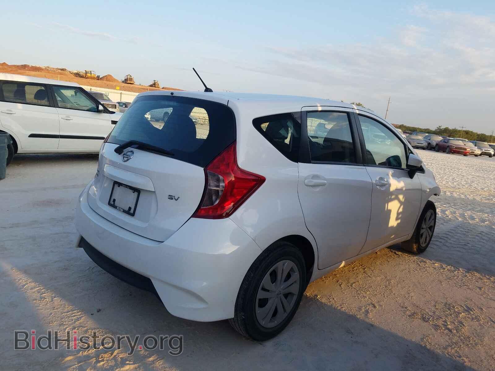 2019 NISSAN VERSA - VIN: 3N1CE2CP3KL359631 - Photo 4