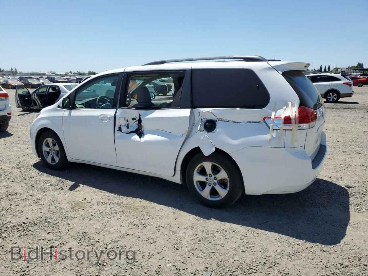 2014 TOYOTA All Models - VIN: 5TDKK3DC2ES484847 - Фото 2