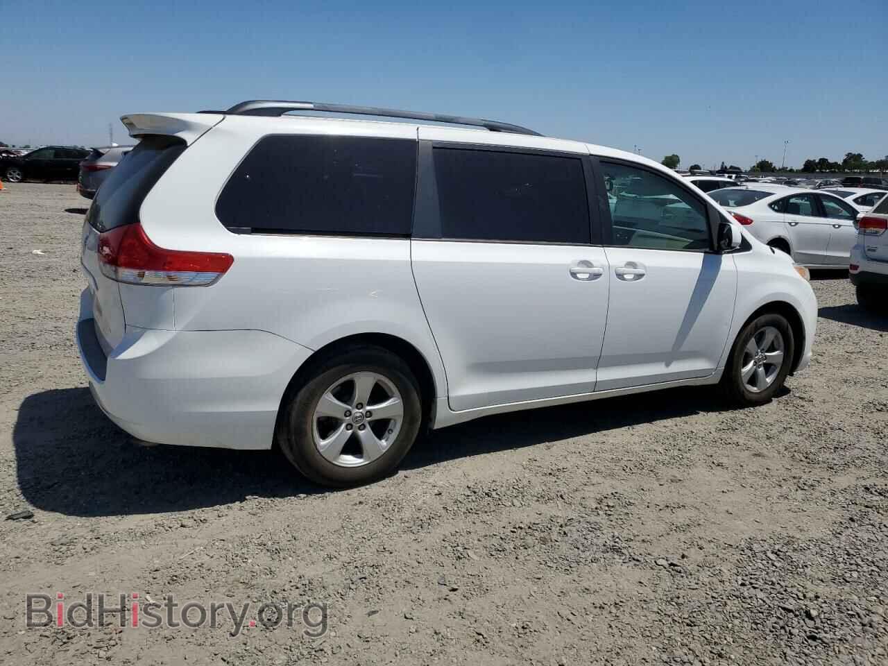 2014 TOYOTA All Models - VIN: 5TDKK3DC2ES484847 - Фото 3
