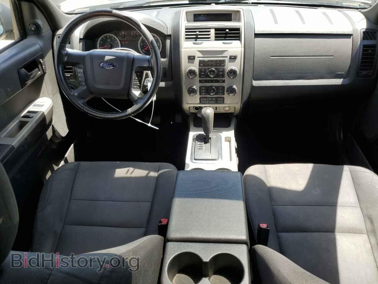 2011 FORD ESCAPE - VIN: 1FMCU0DG3BKA63542 - Фото 8