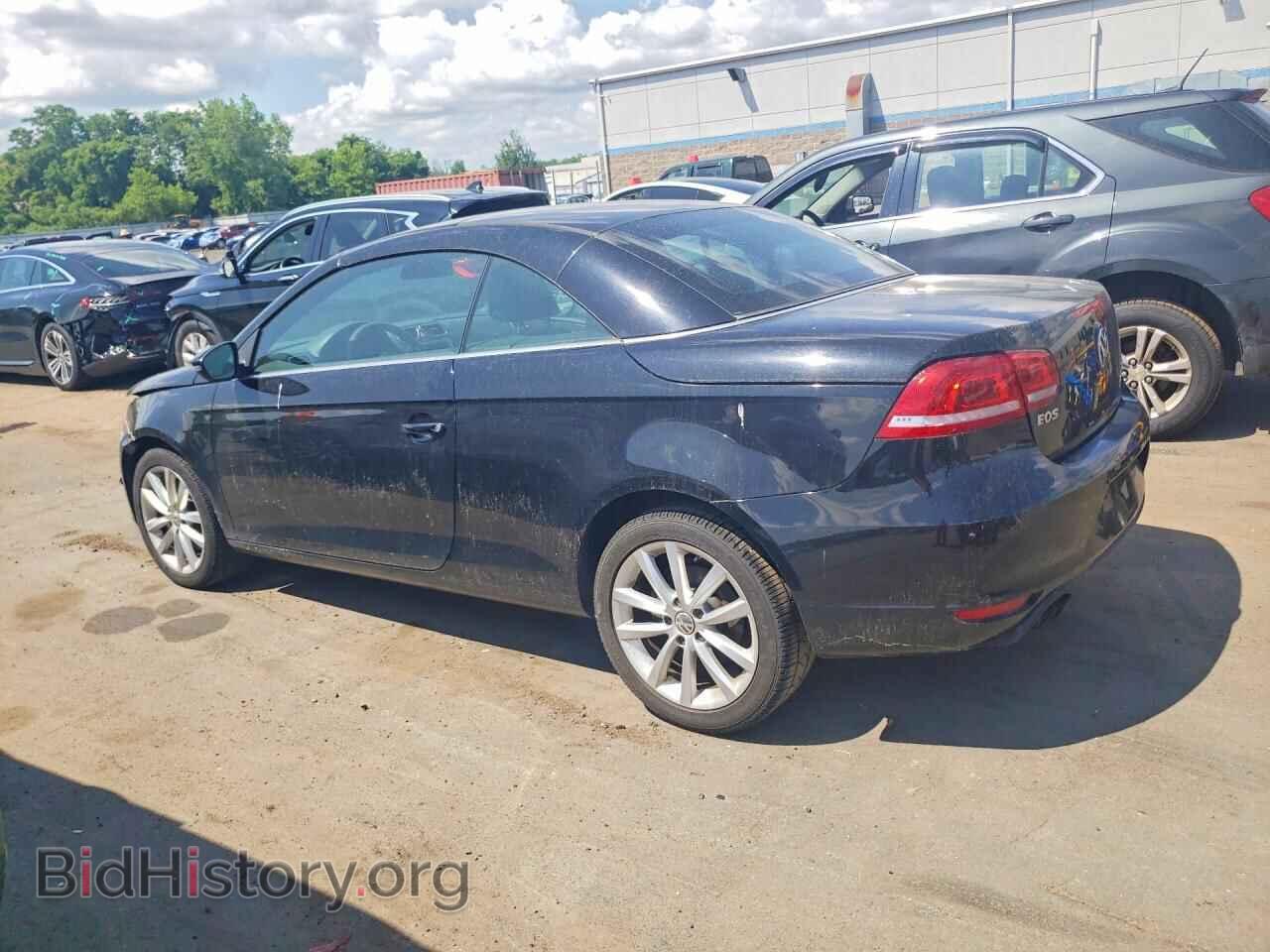 2012 VOLKSWAGEN EOS - VIN: WVWBW7AH7CV012447 - Фото 2