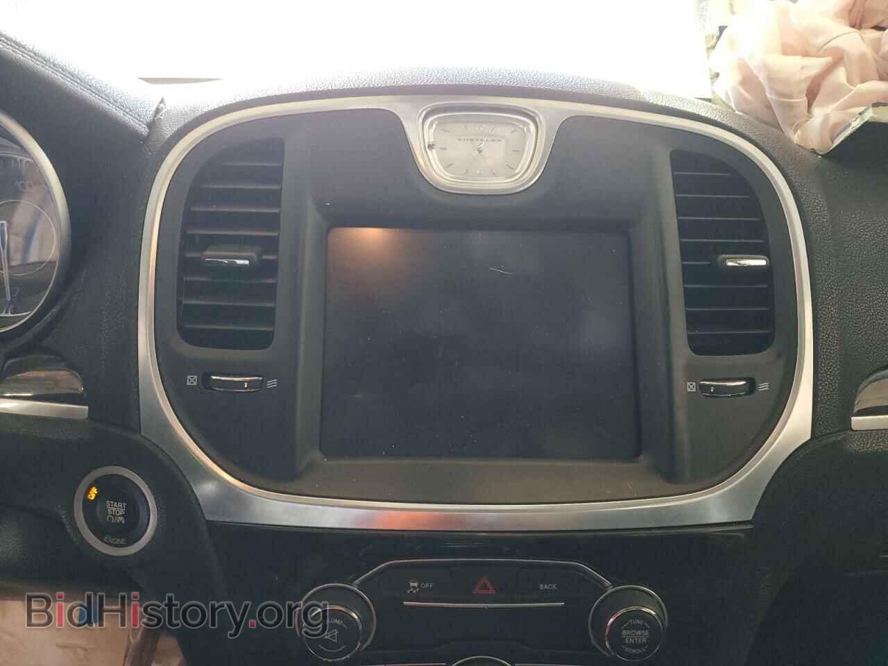 2016 CHRYSLER 300 - VIN: 2C3CCAEG9GH286960 - Фото 9