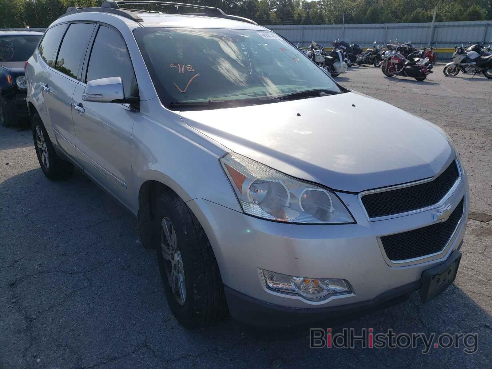 Photo 1GNLVFED6AS139477 - CHEVROLET TRAVERSE 2010