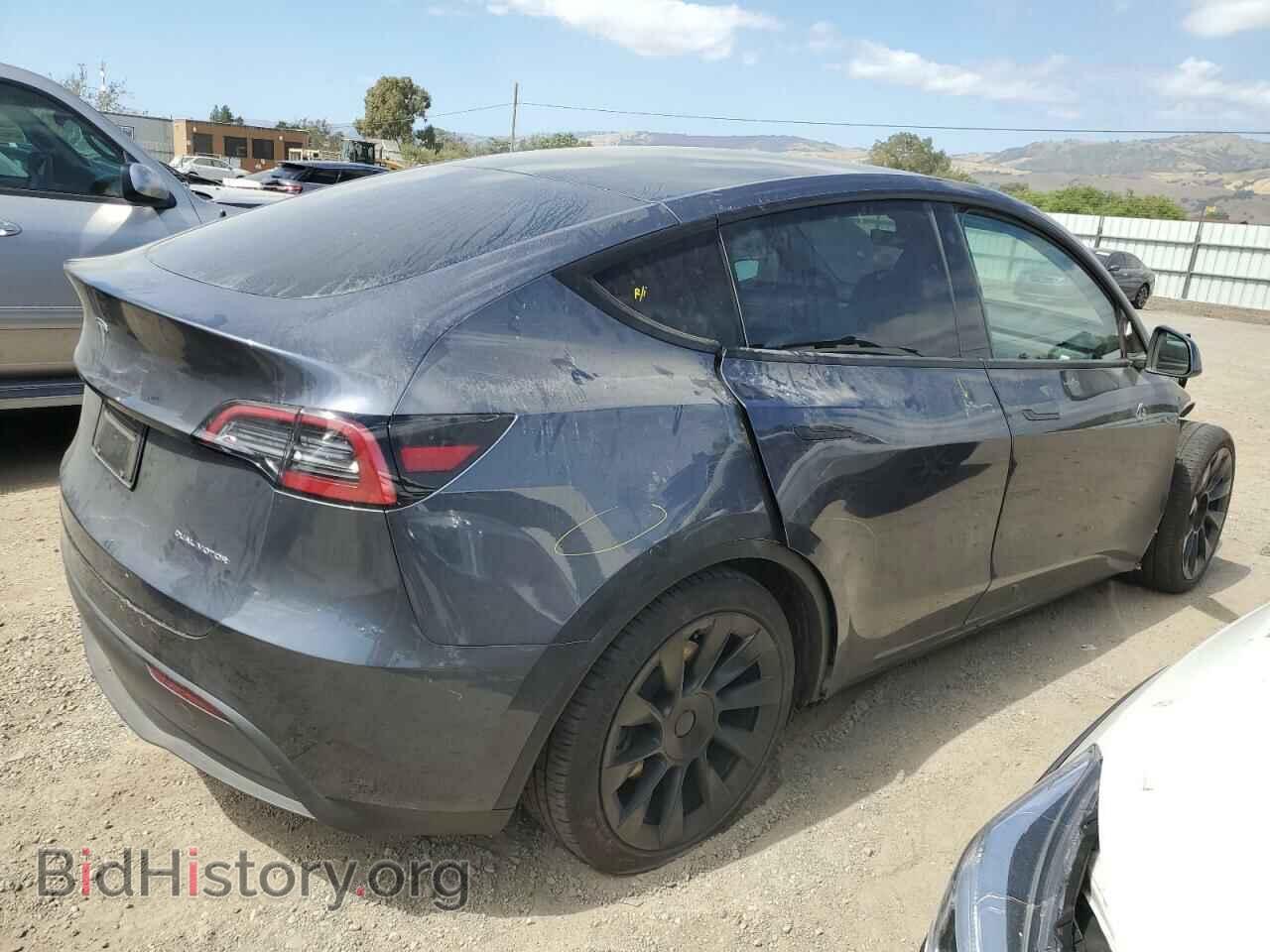 2023 TESLA MODEL Y - VIN: 7SAYGAEE8PF637029 - Photo 3