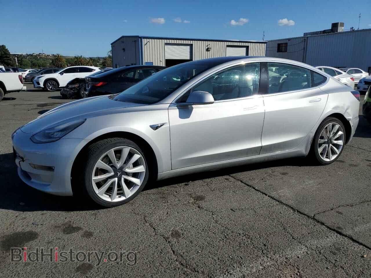 Photo 5YJ3E1EB3JF111918 - TESLA MODEL 3 2018