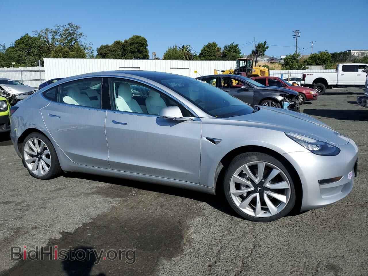 2018 TESLA MODEL 3 - VIN: 5YJ3E1EB3JF111918 - Photo 4