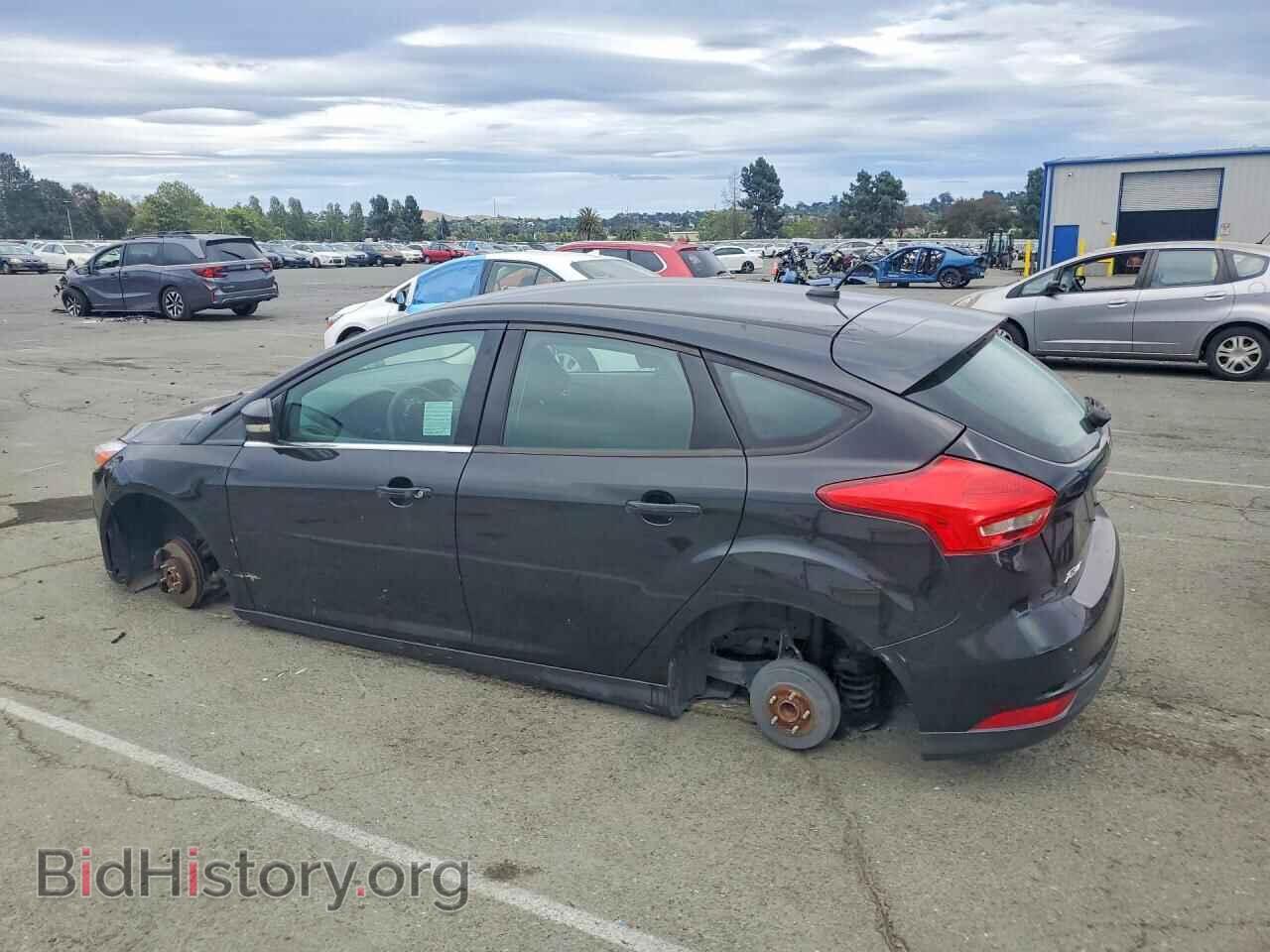 2017 FORD FOCUS - VIN: 1FADP3K24HL246434 - Photo 2