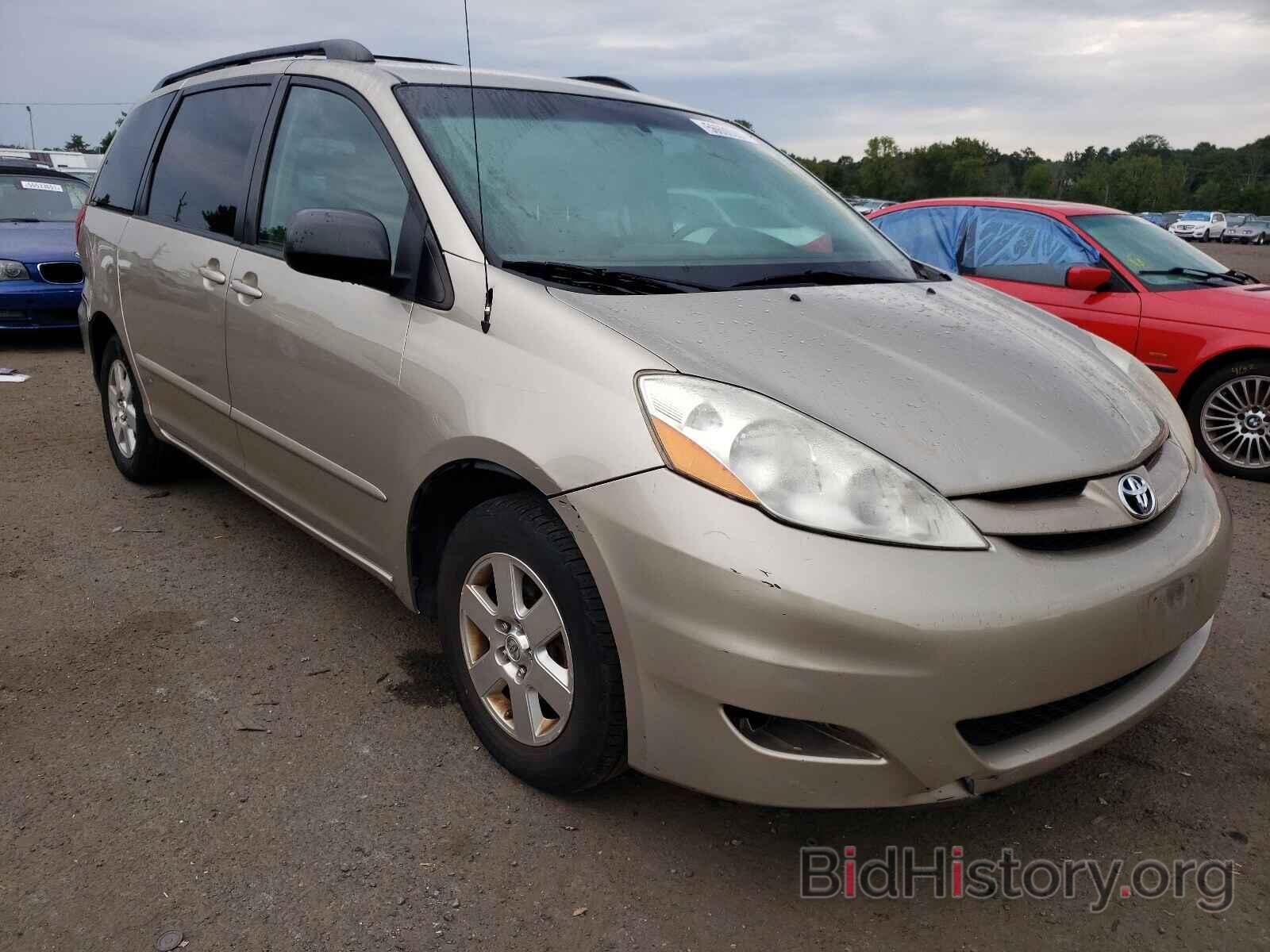 Photo 5TDZK23C28S145522 - TOYOTA SIENNA 2008