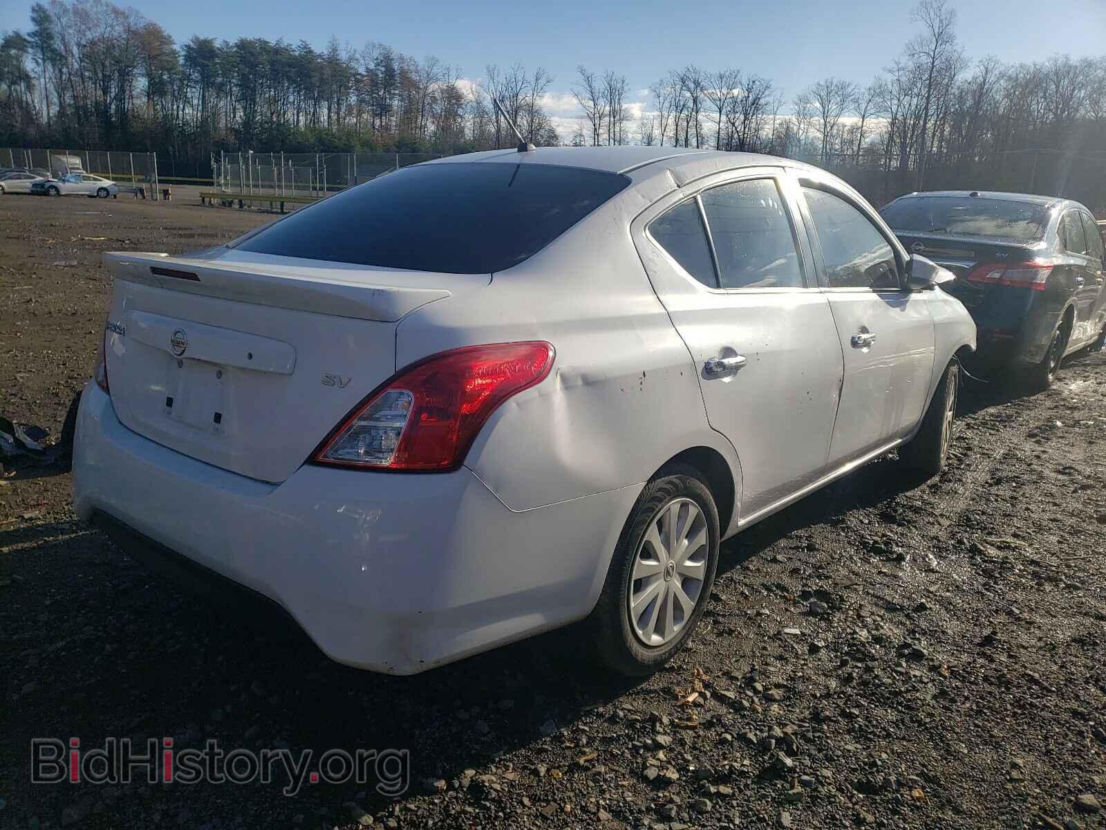2017 NISSAN VERSA - VIN: 3N1CN7AP6HK436054 - Фото 4