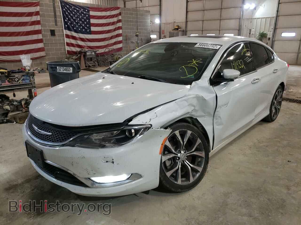 2015 CHRYSLER 200 - VIN: 1C3CCCCGXFN609031 - Фото 2