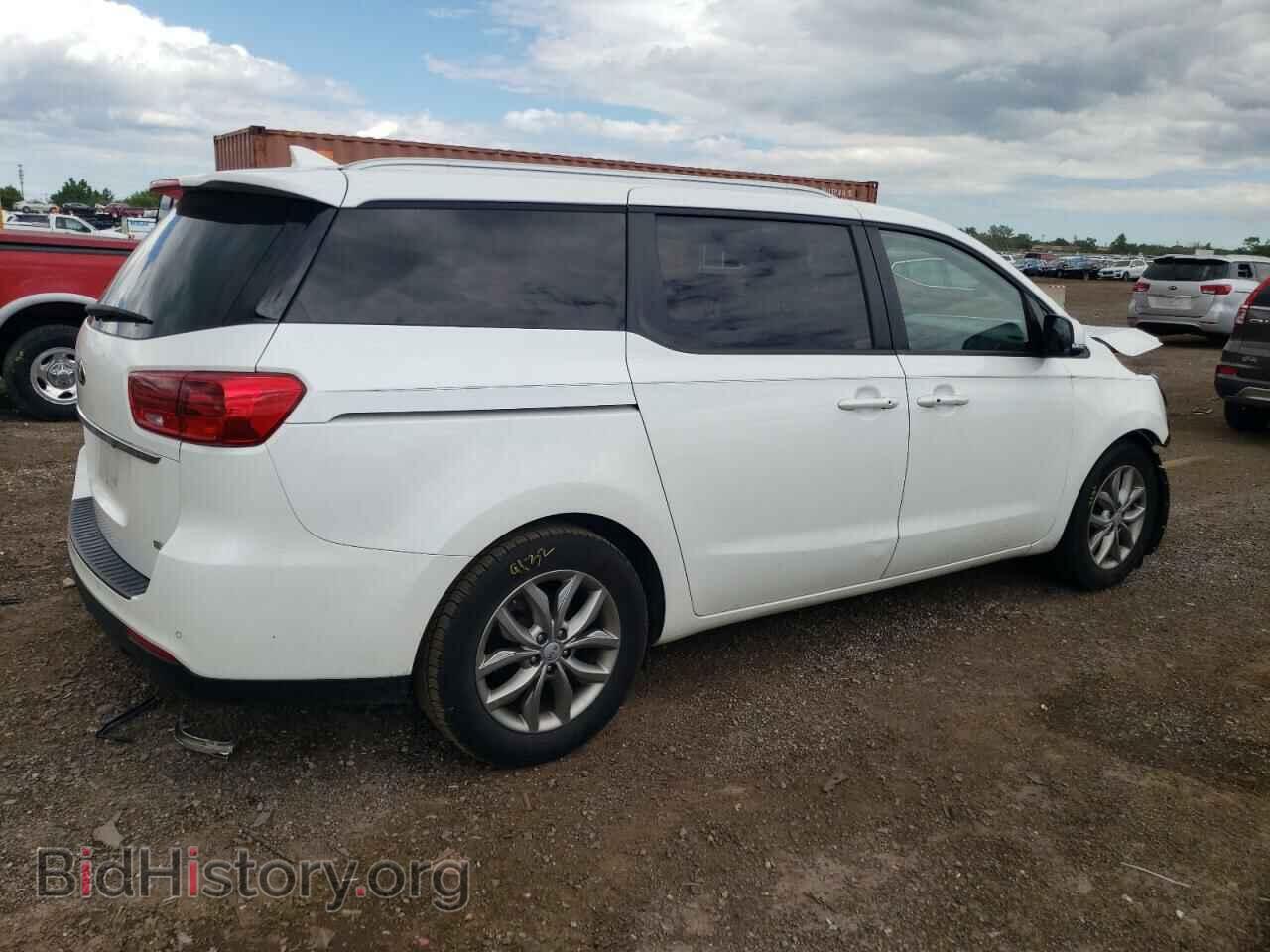 2019 KIA All Models - VIN: KNDMB5C14K6510588 - Фото 3
