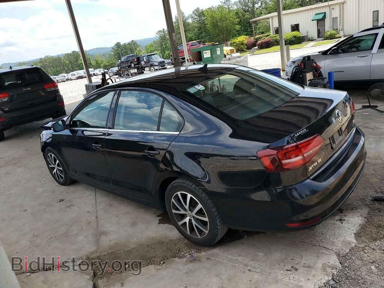 2017 VOLKSWAGEN JETTA - VIN: 3VWDB7AJ5HM309058 - Фото 2