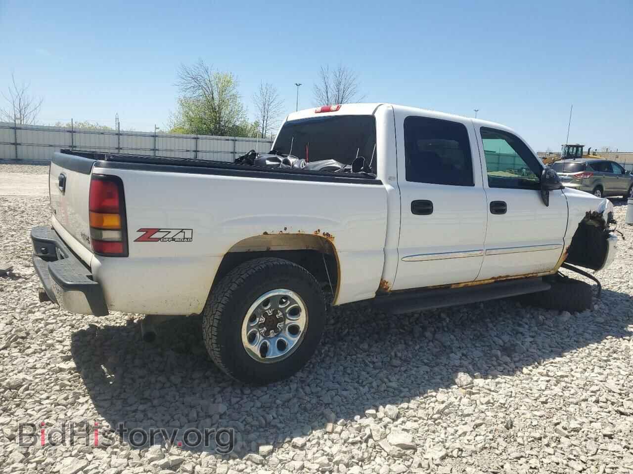 2005 GMC SIERRA - VIN: 2GTEK13T751382339 - Фото 3