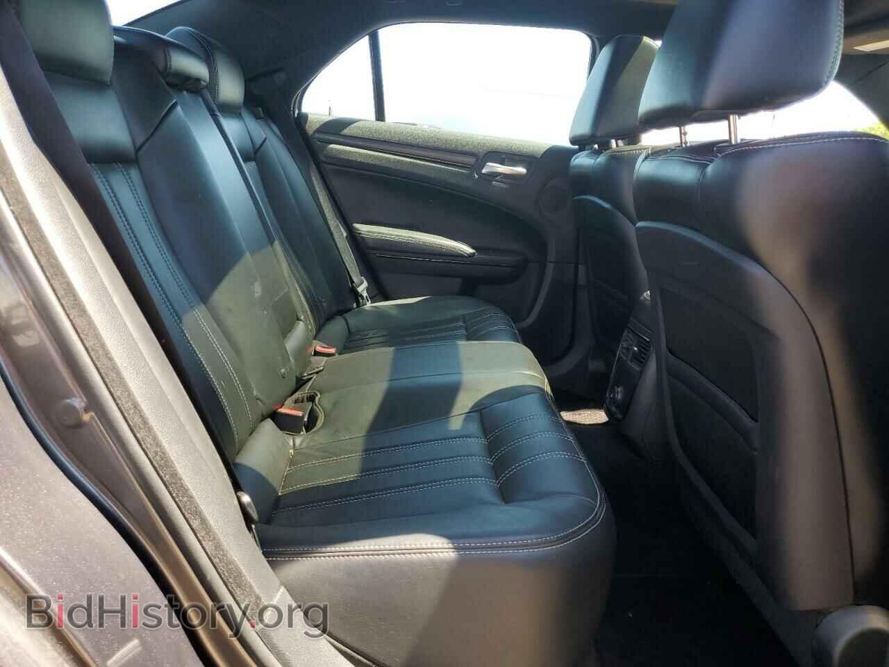 2014 CHRYSLER 300 - VIN: 2C3CCAGG2EH311918 - Фото 10