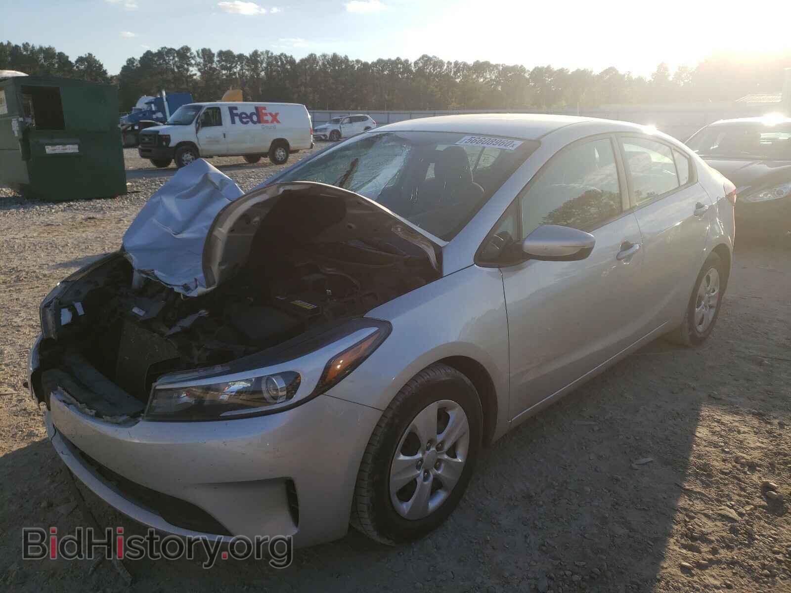 2017 KIA FORTE - VIN: 3KPFK4A71HE087207 - Photo 2