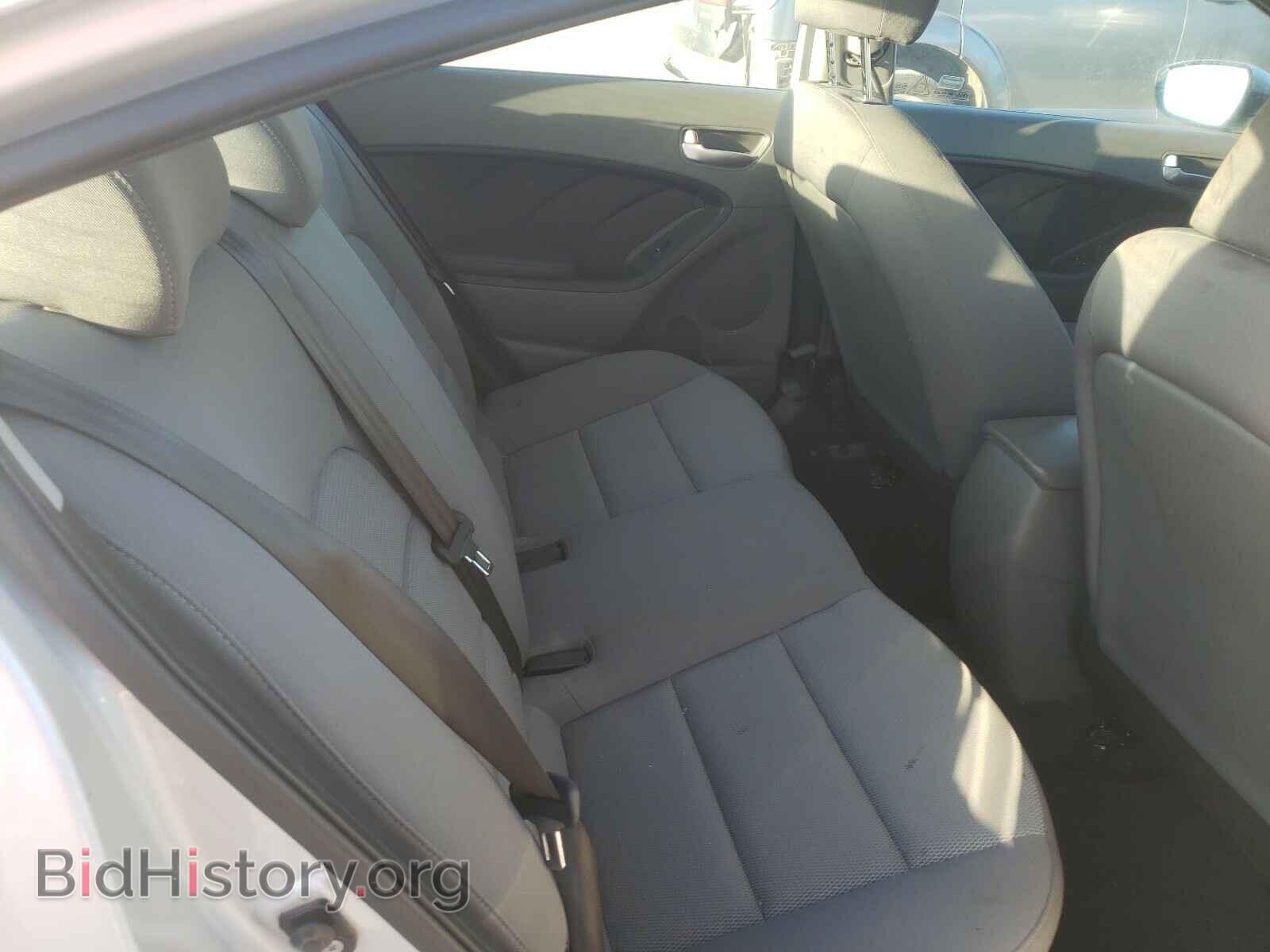 2017 KIA FORTE - VIN: 3KPFK4A71HE087207 - Photo 6