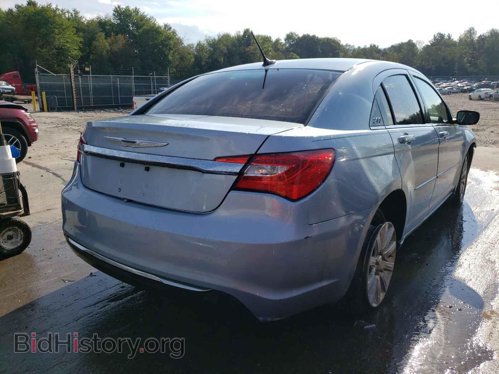 2013 CHRYSLER 200 - VIN: 1C3CCBAB2DN569767 - Фото 4