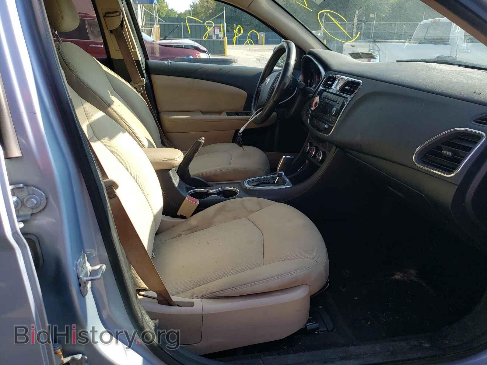 2013 CHRYSLER 200 - VIN: 1C3CCBAB2DN569767 - Фото 5