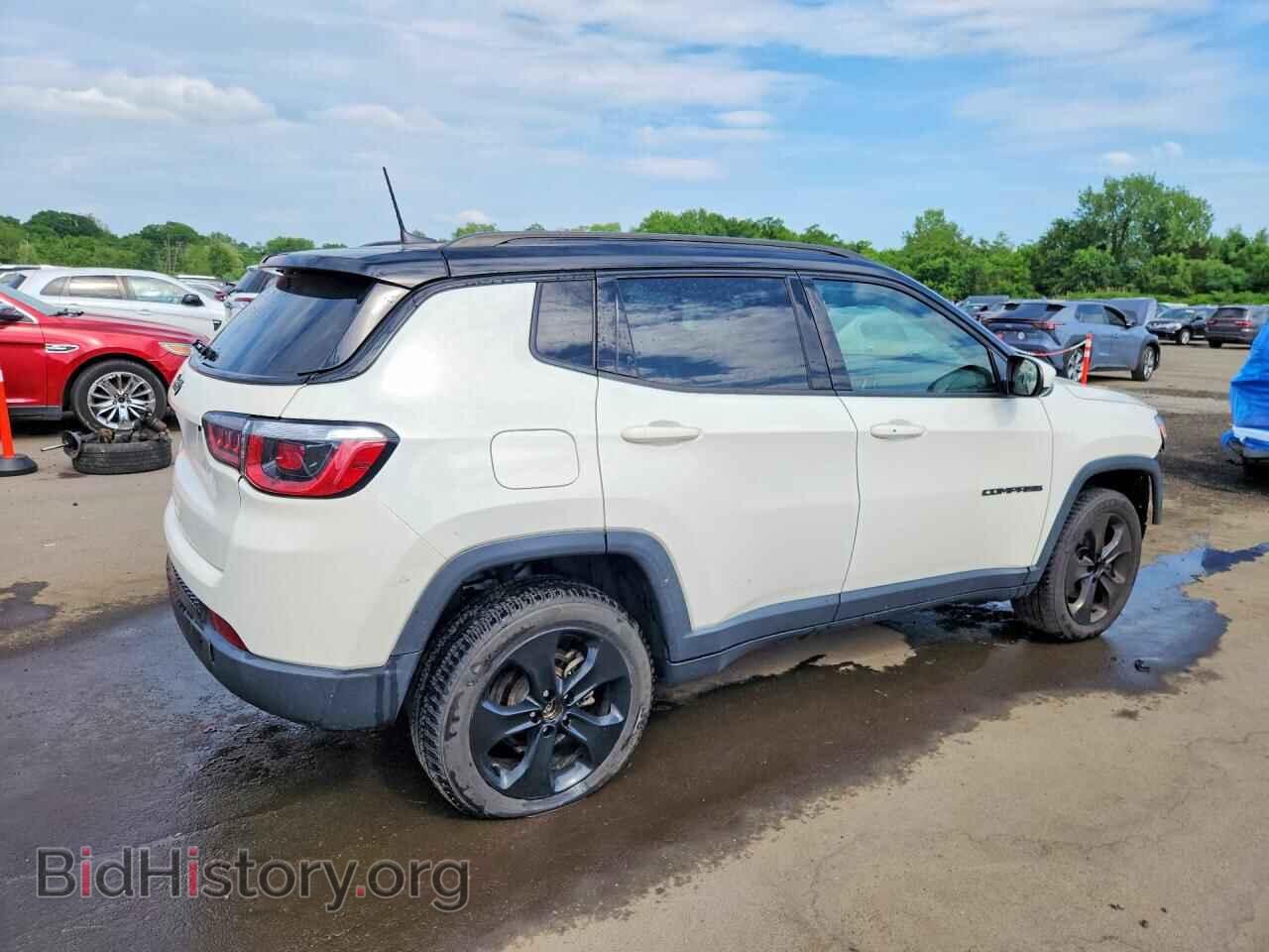 2018 JEEP COMPASS - VIN: 3C4NJDBBXJT481128 - Фото 3