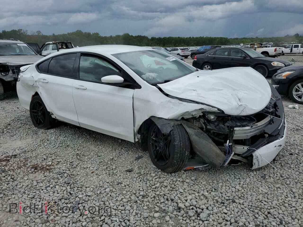 2015 CHRYSLER 200 - VIN: 1C3CCCDG9FN615675 - Фото 4