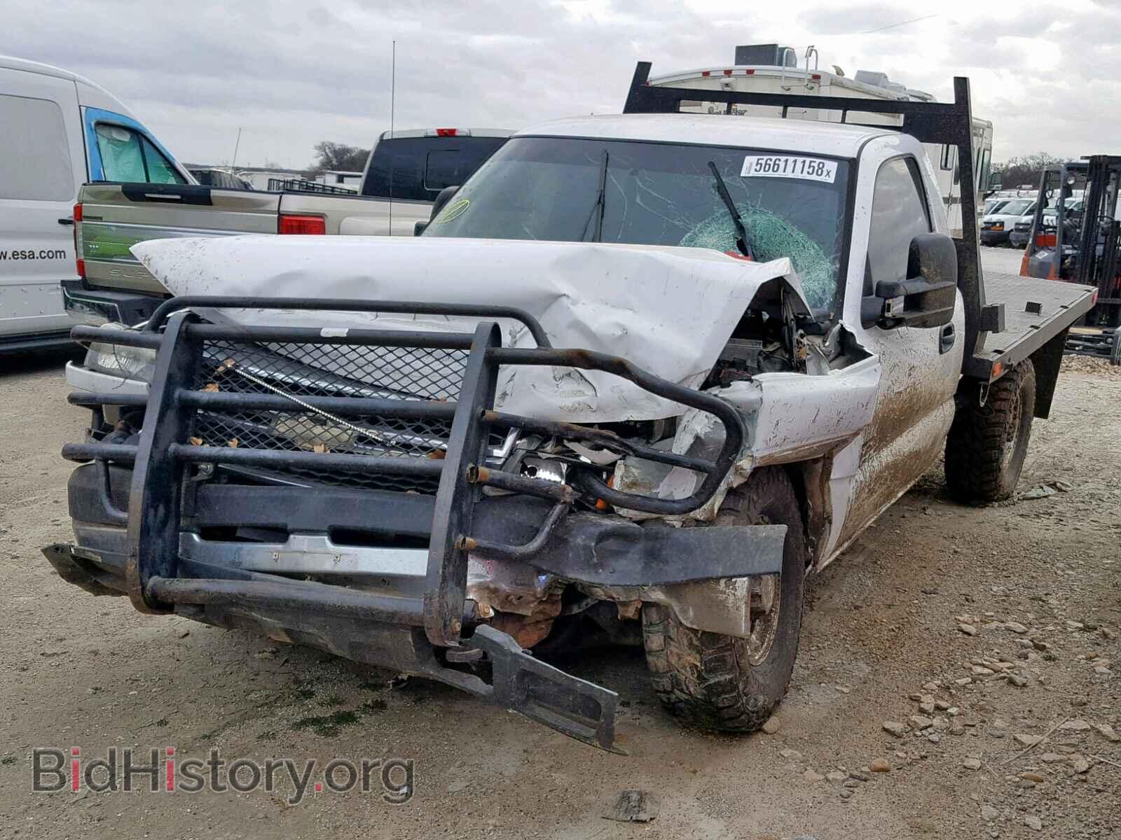 2005 CHEVROLET SILVERADO - VIN: 1GCHK24225E200599 - Фото 2