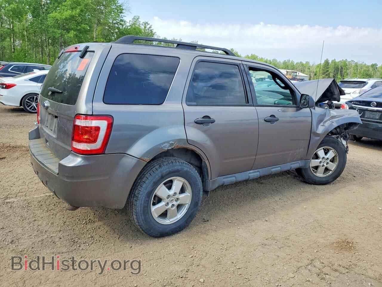 2010 FORD ESCAPE - VIN: 1FMCU0D72AKB24538 - Фото 3