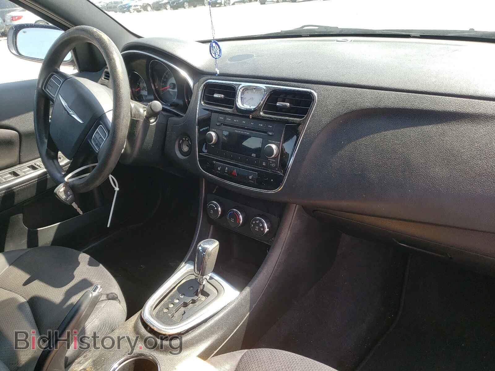 2013 CHRYSLER 200 - VIN: 1C3CCBAG7DN724017 - Фото 9