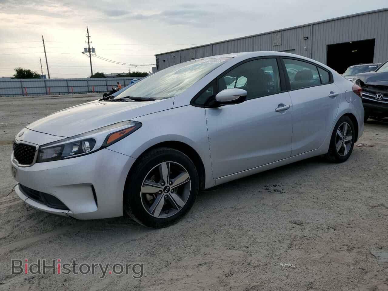 Photo 3KPFL4A71JE211656 - KIA FORTE 2018