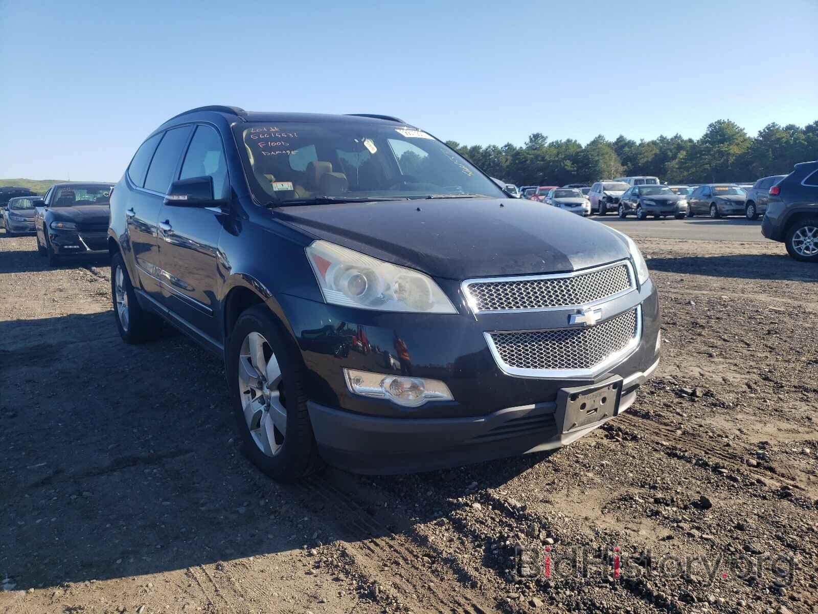 Photo 1GNEV33D39S117913 - CHEVROLET TRAVERSE 2009