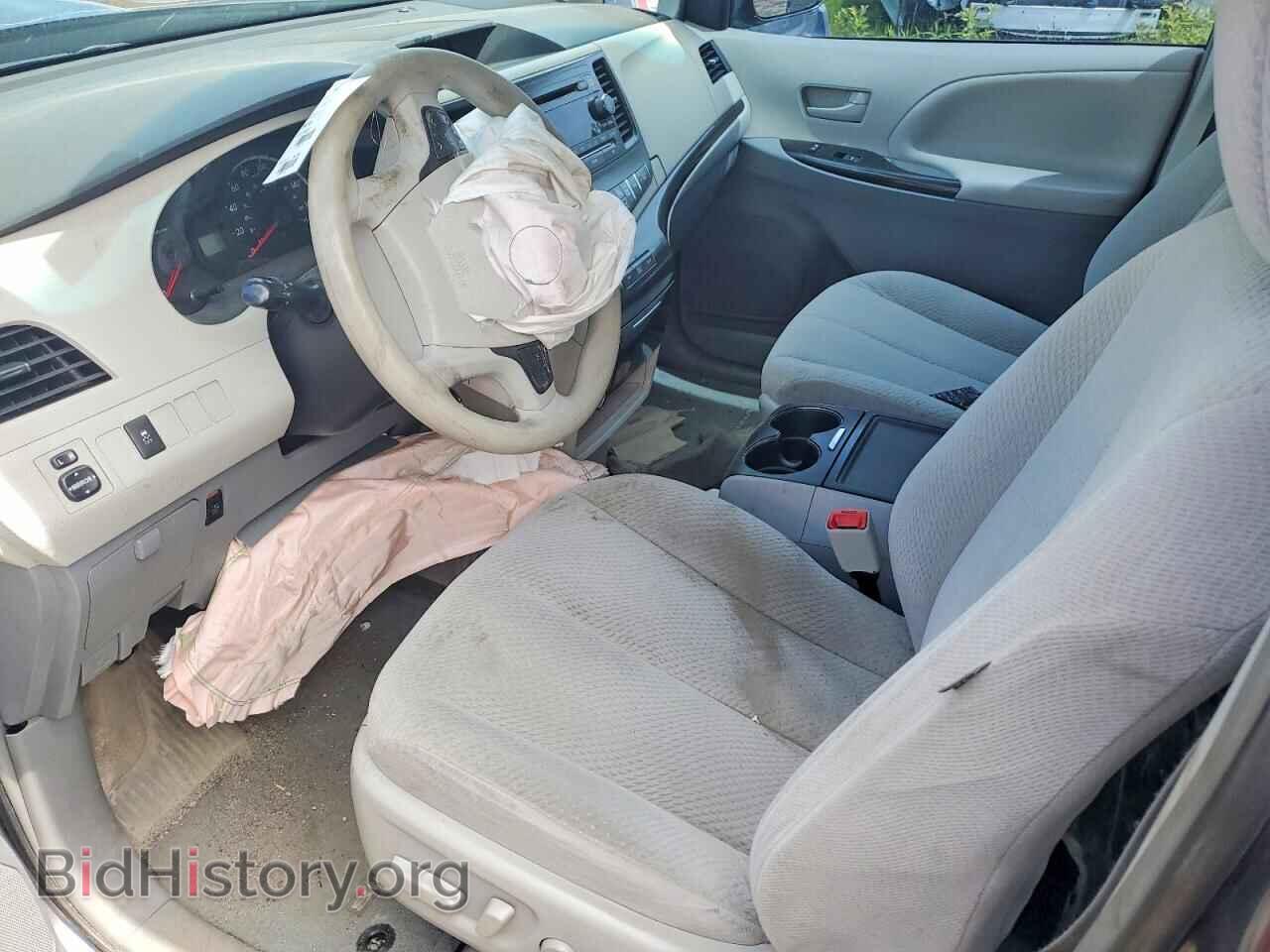 2013 TOYOTA SIENNA - VIN: 5TDKK3DC8DS355882 - Фото 7