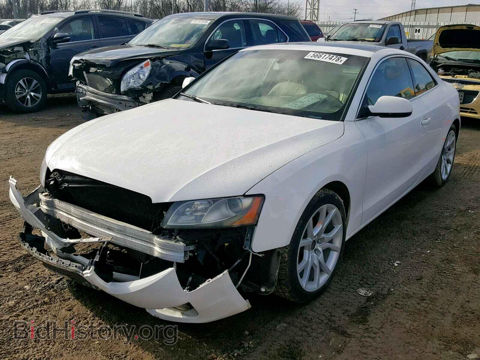 2012 AUDI A5 PREMIUM - VIN: WAUCFAFR8CA002596 - Фото 2