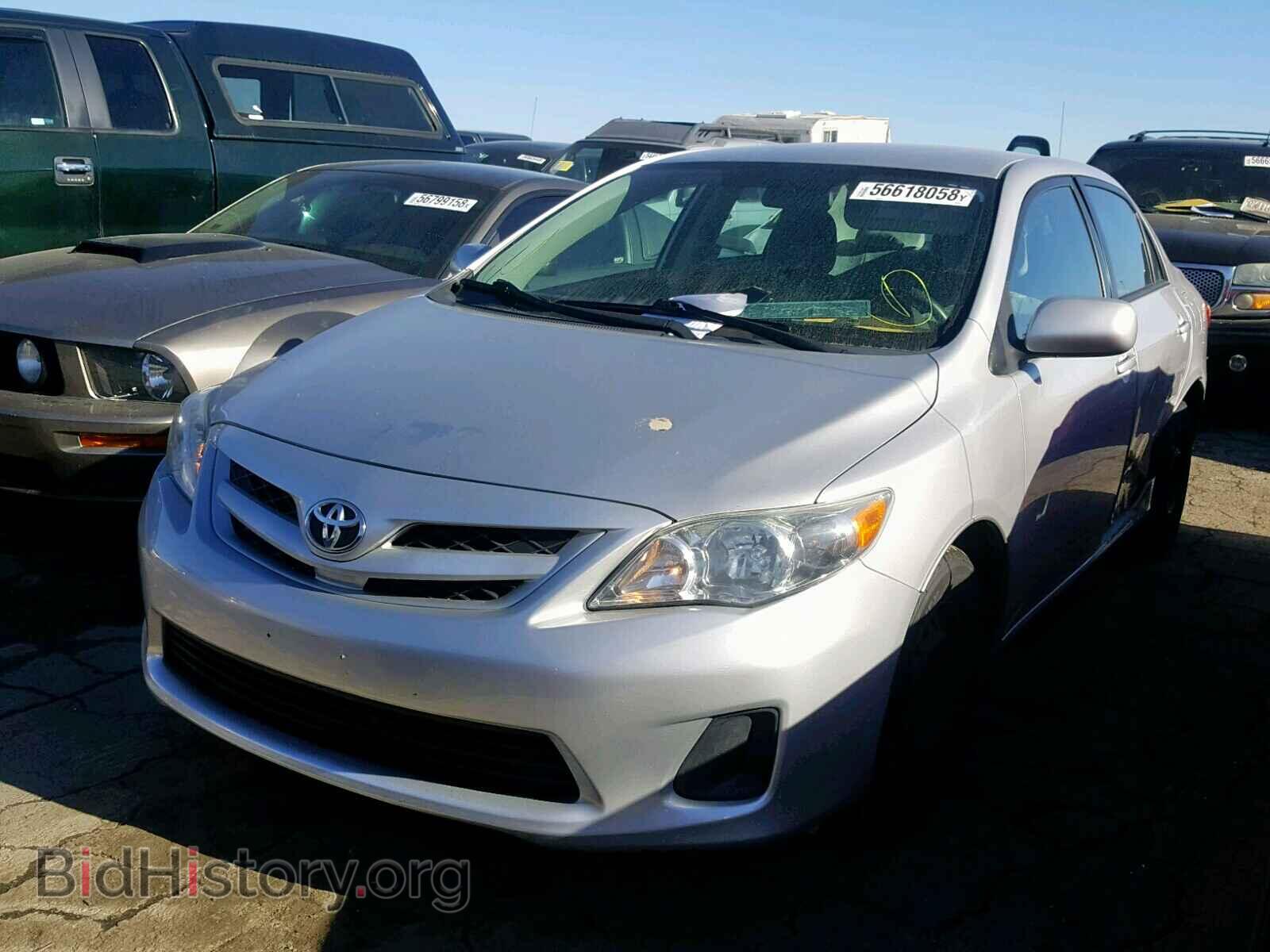 2011 TOYOTA COROLLA BA - VIN: 2T1BU4EEXBC584442 - Фото 2