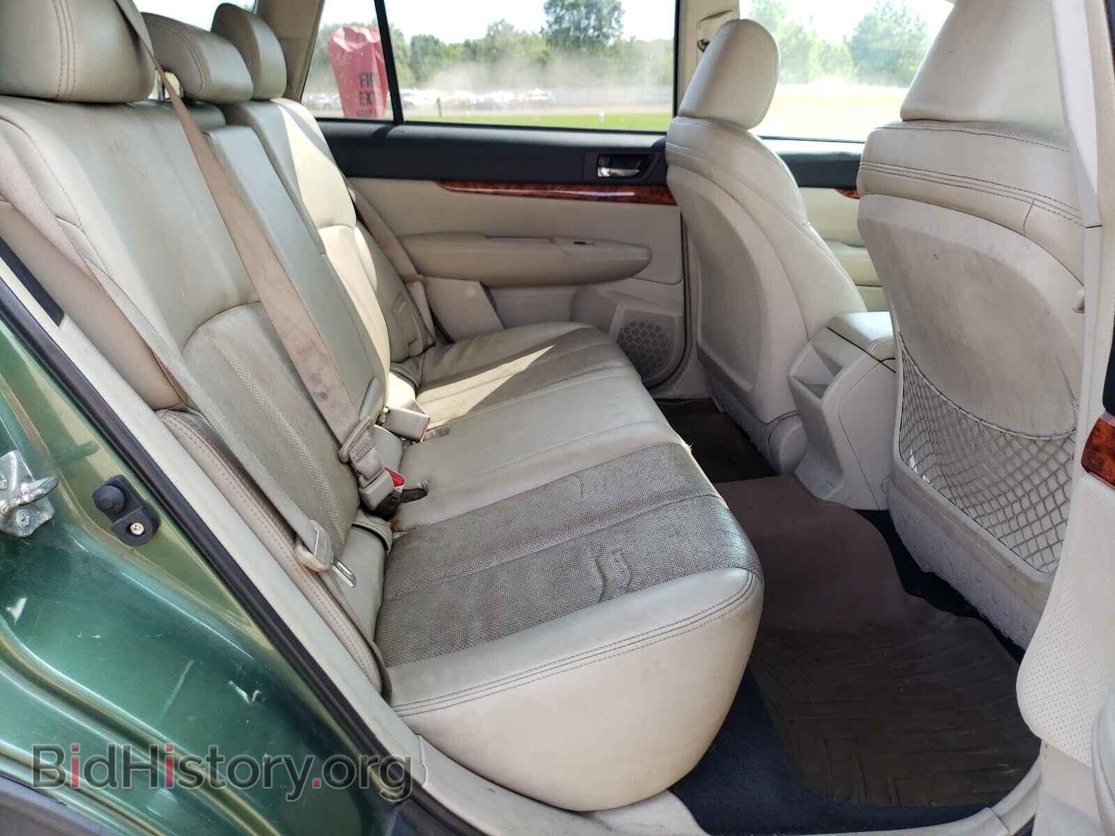 2010 SUBARU OUTBACK - VIN: 4S4BRBLC3A3310106 - Photo 6