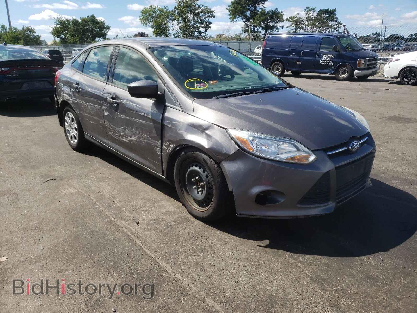 Фотография 1FAHP3F20CL240683 - FORD FOCUS 2012