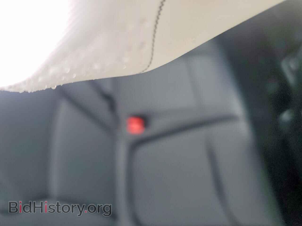 2026 TESLA MODEL Y - VIN: 7SAYGDEE2TA409598 - Photo 11