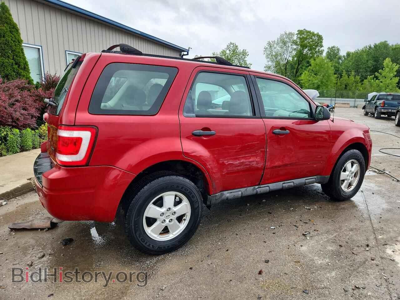 2010 FORD ESCAPE - VIN: 1FMCU0C75AKD25822 - Фото 3