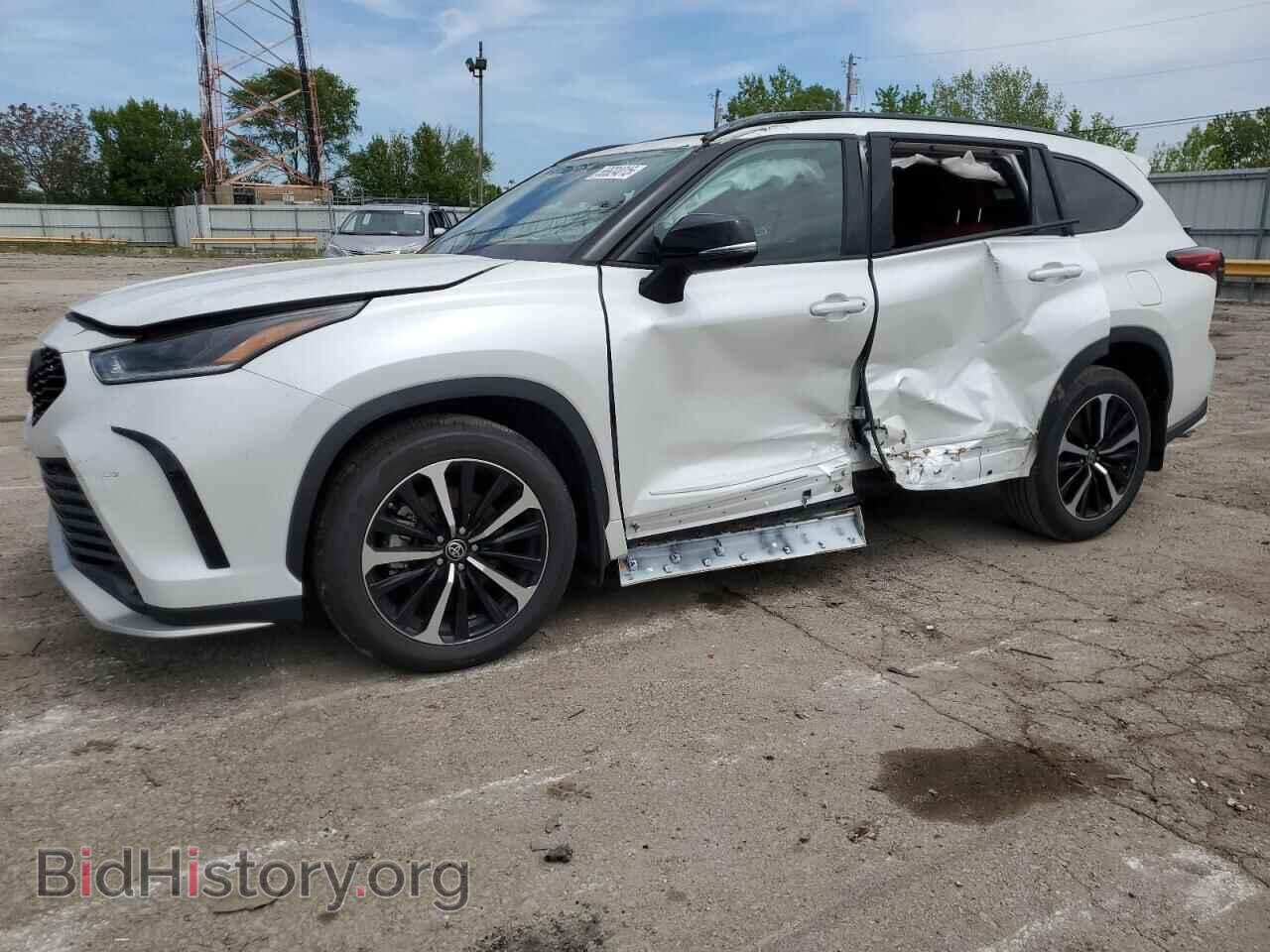 Фотография 5TDJZRBH5NS169744 - TOYOTA HIGHLANDER 2022