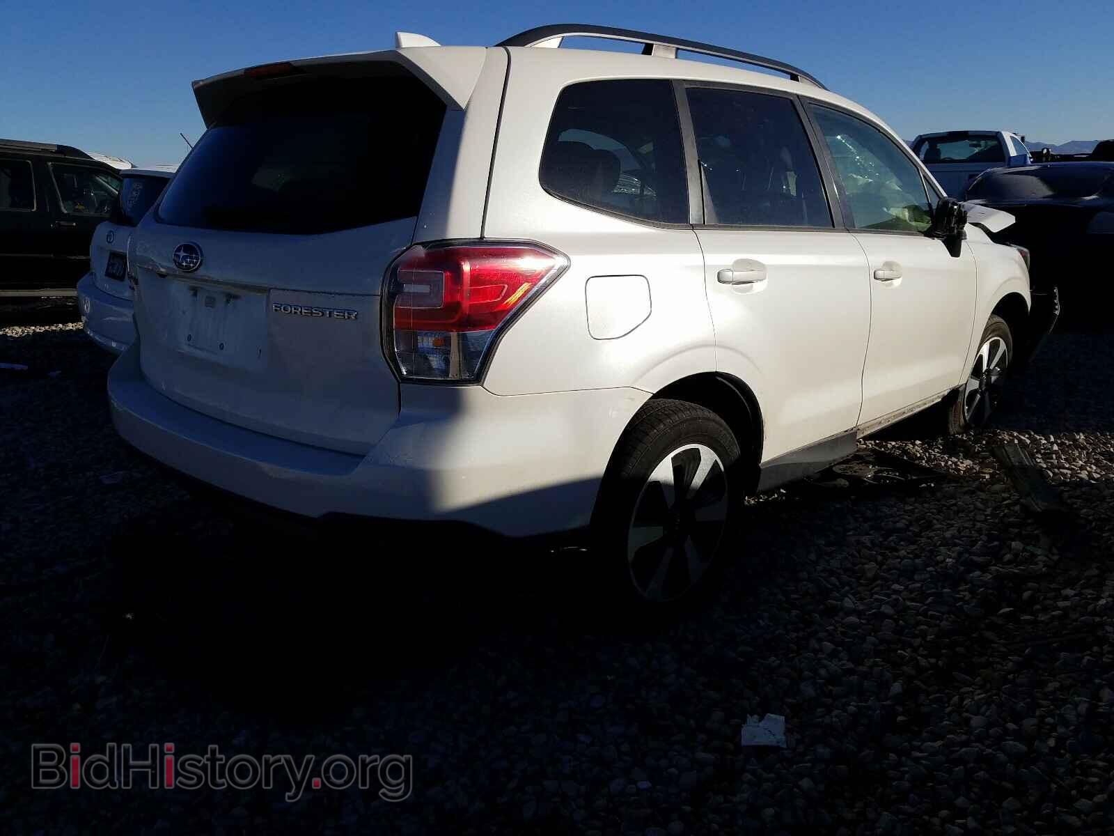 2018 SUBARU FORESTER - VIN: JF2SJAECXJH480938 - Фото 4