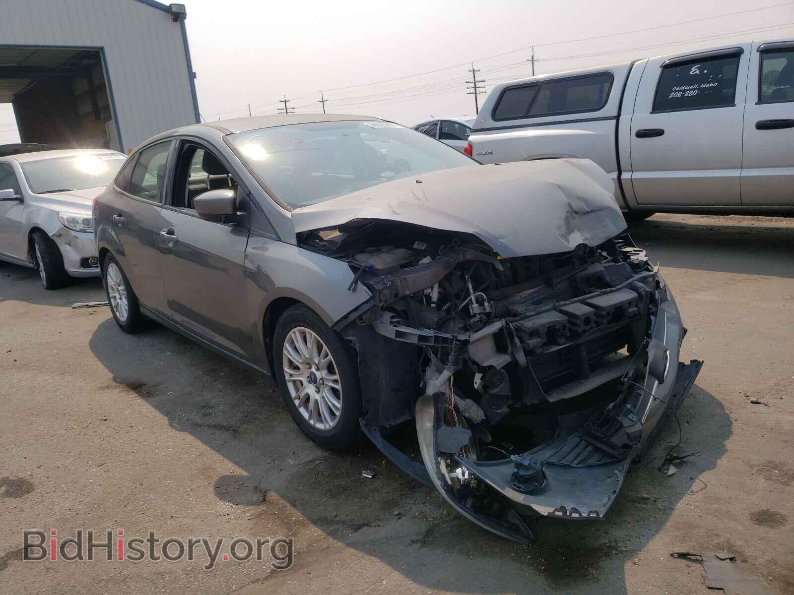 Photo 1FAHP3F22CL147387 - FORD FOCUS 2012