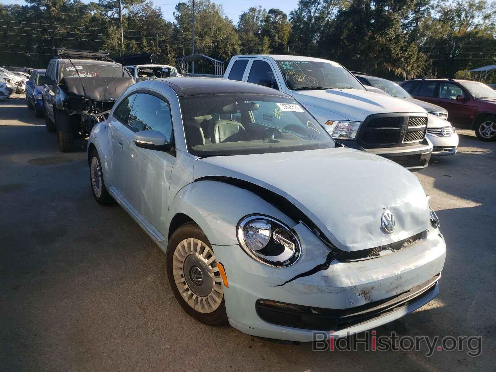 Photo 3VWHX7AT5DM662978 - VOLKSWAGEN BEETLE 2013