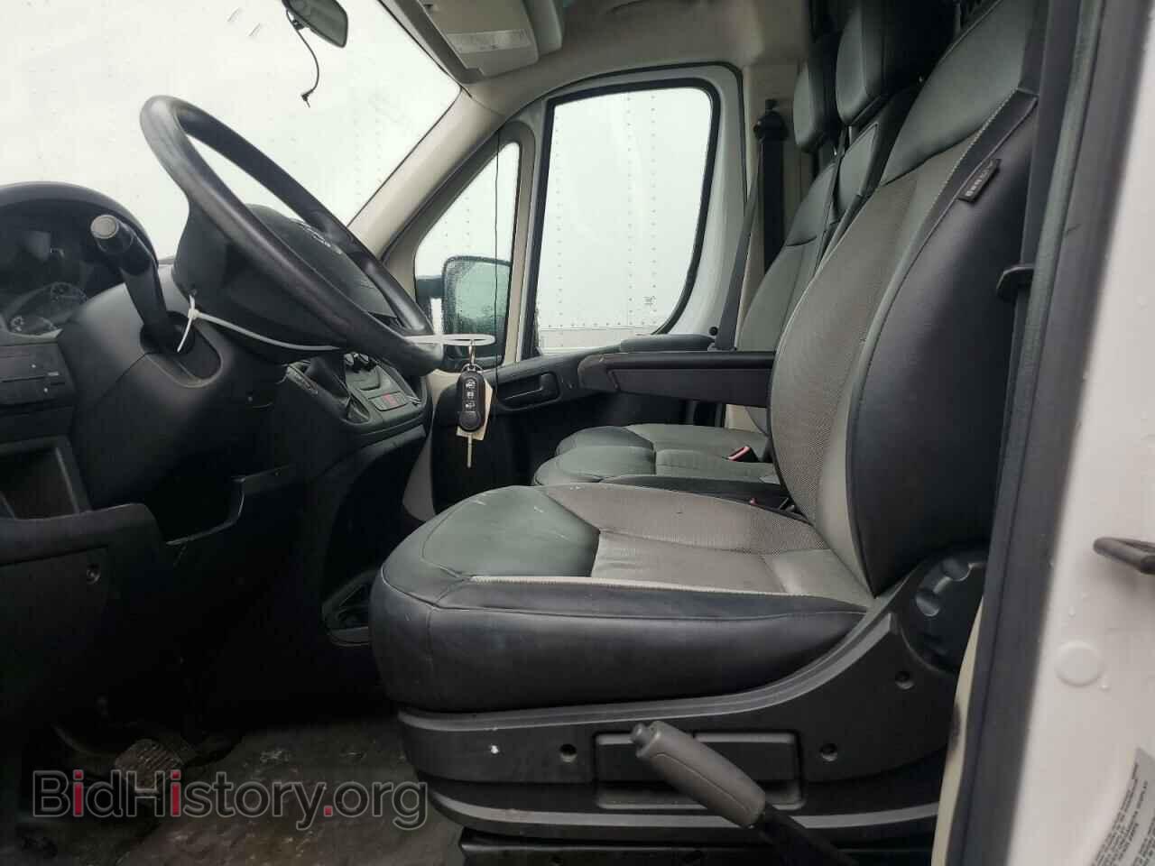 2015 RAM All Models - VIN: 3C6TRVCG3FE512402 - Фото 7