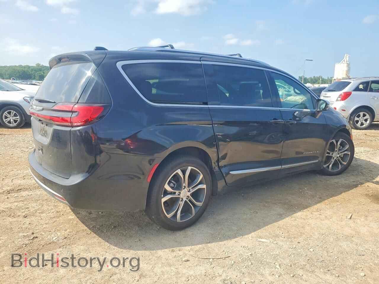2026 CHRYSLER PACIFICA - VIN: 2C4RC1PG7TR190588 - Photo 3