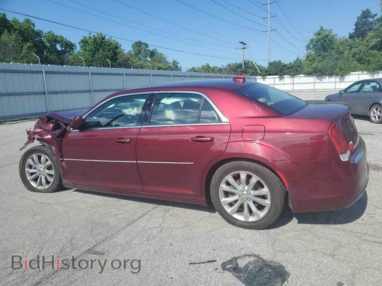 2017 CHRYSLER 300 - VIN: 2C3CCARG2HH541881 - Фото 2