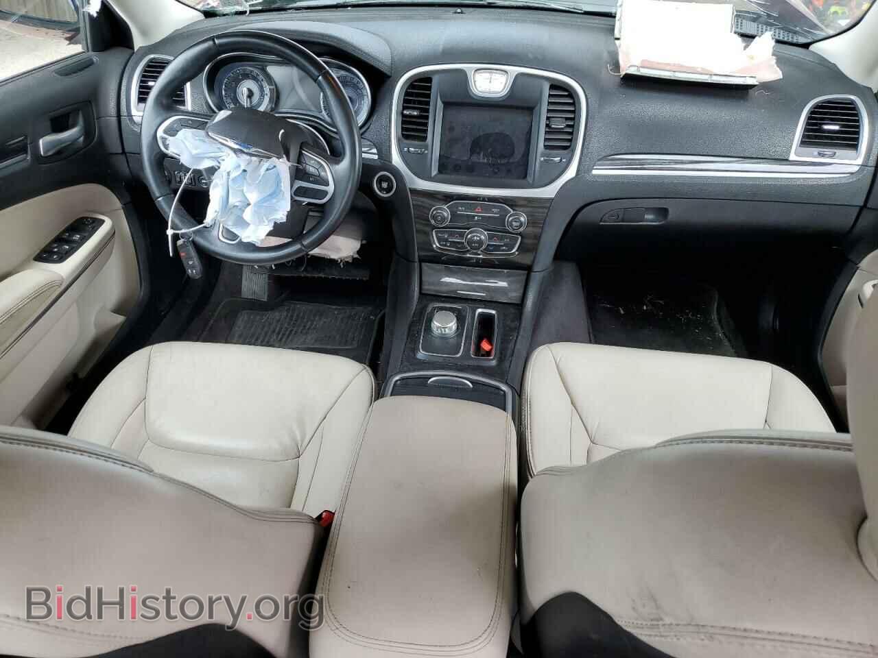 2017 CHRYSLER 300 - VIN: 2C3CCARG2HH541881 - Фото 8