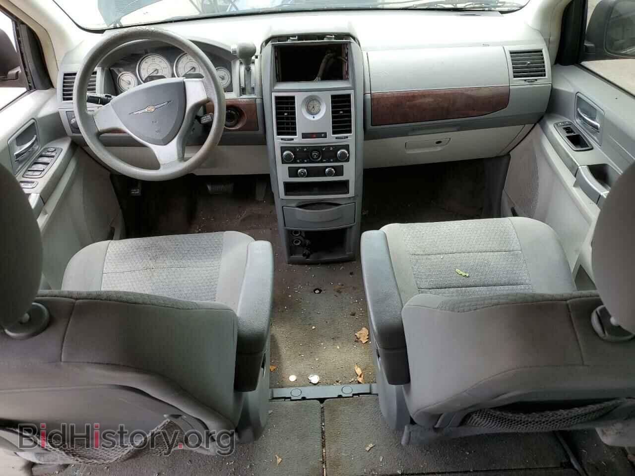 2009 CHRYSLER MINIVAN - VIN: 2A8HR44E59R647933 - Фото 8